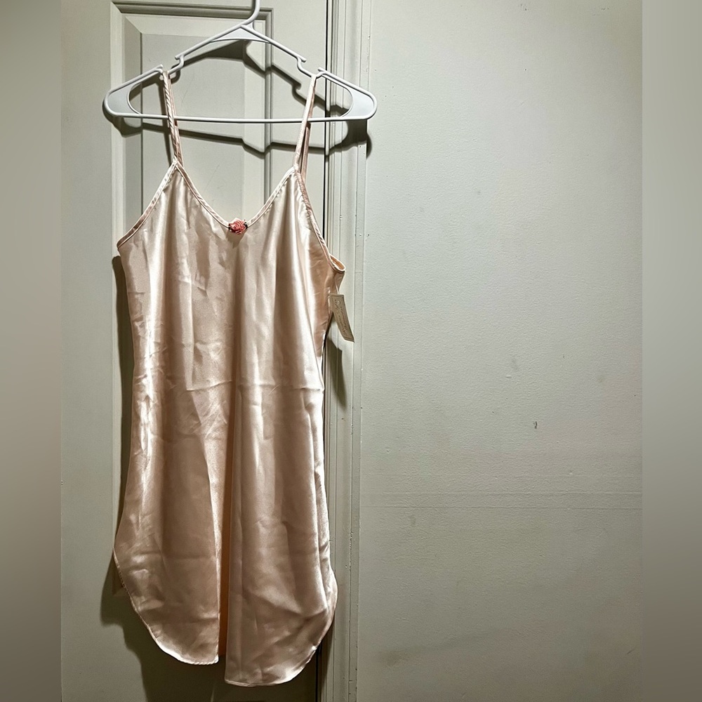 NWT Kristine Tyler Intimates vintage sleepwear